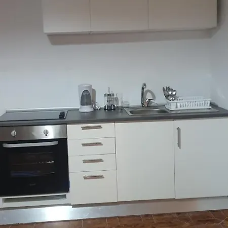 בית נופש Sun House סאו בראס דה אלפורטל